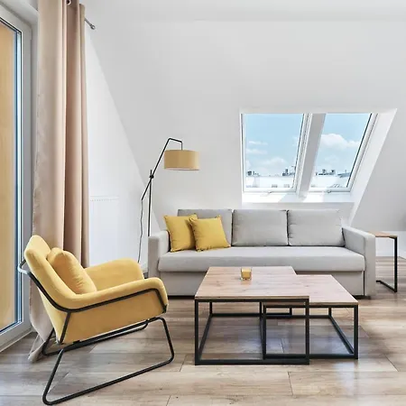 Apartment Nova Lux Kowale By Renters *