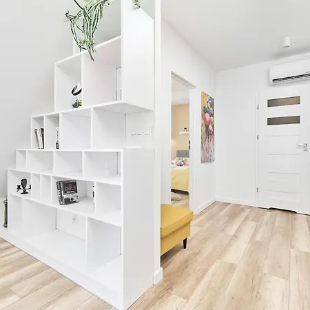 Apartment Nova Lux Kowale By Renters