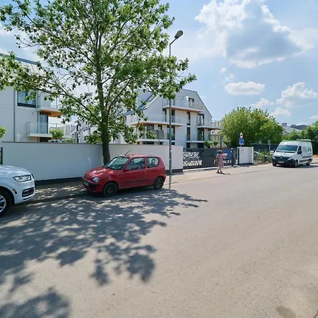 Apartment Nova Lux Kowale By Renters *
