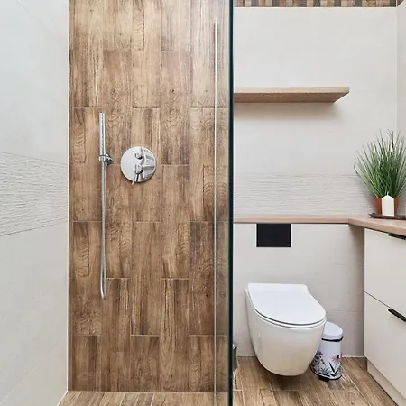 Nova Lux Kowale By Renters Apartment