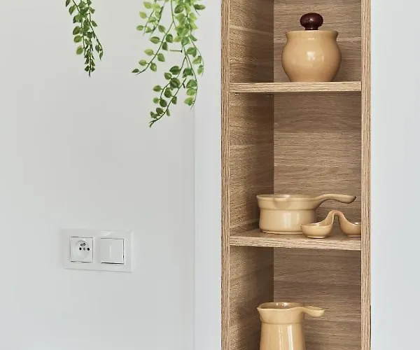 Nova Lux Kowale By Renters *